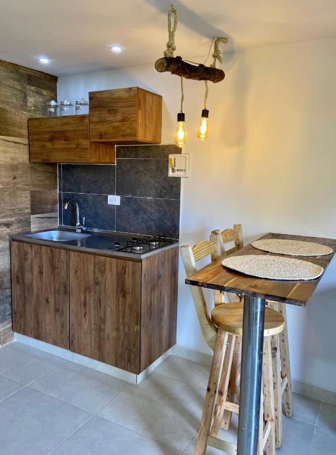 Cabanas Con Jacuzzi Y Chimenea - Casa Floral, מרינייה מראה חיצוני תמונה