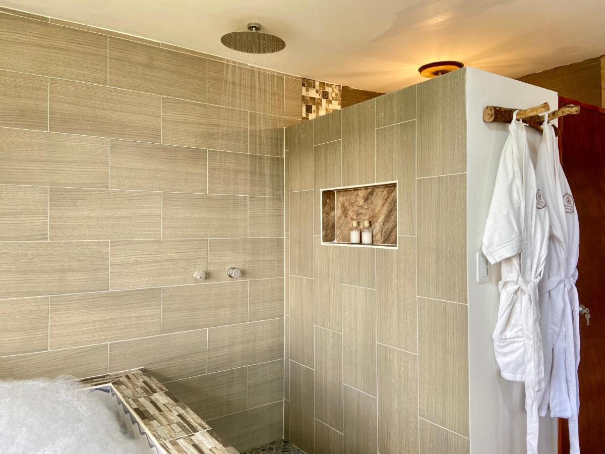 Cabanas Con Jacuzzi Y Chimenea - Casa Floral, מרינייה מראה חיצוני תמונה